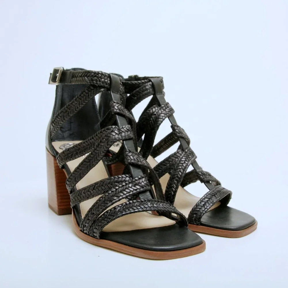 NWT‎ Vince Camuto Nissena Leather Strappy Heeled Sandals